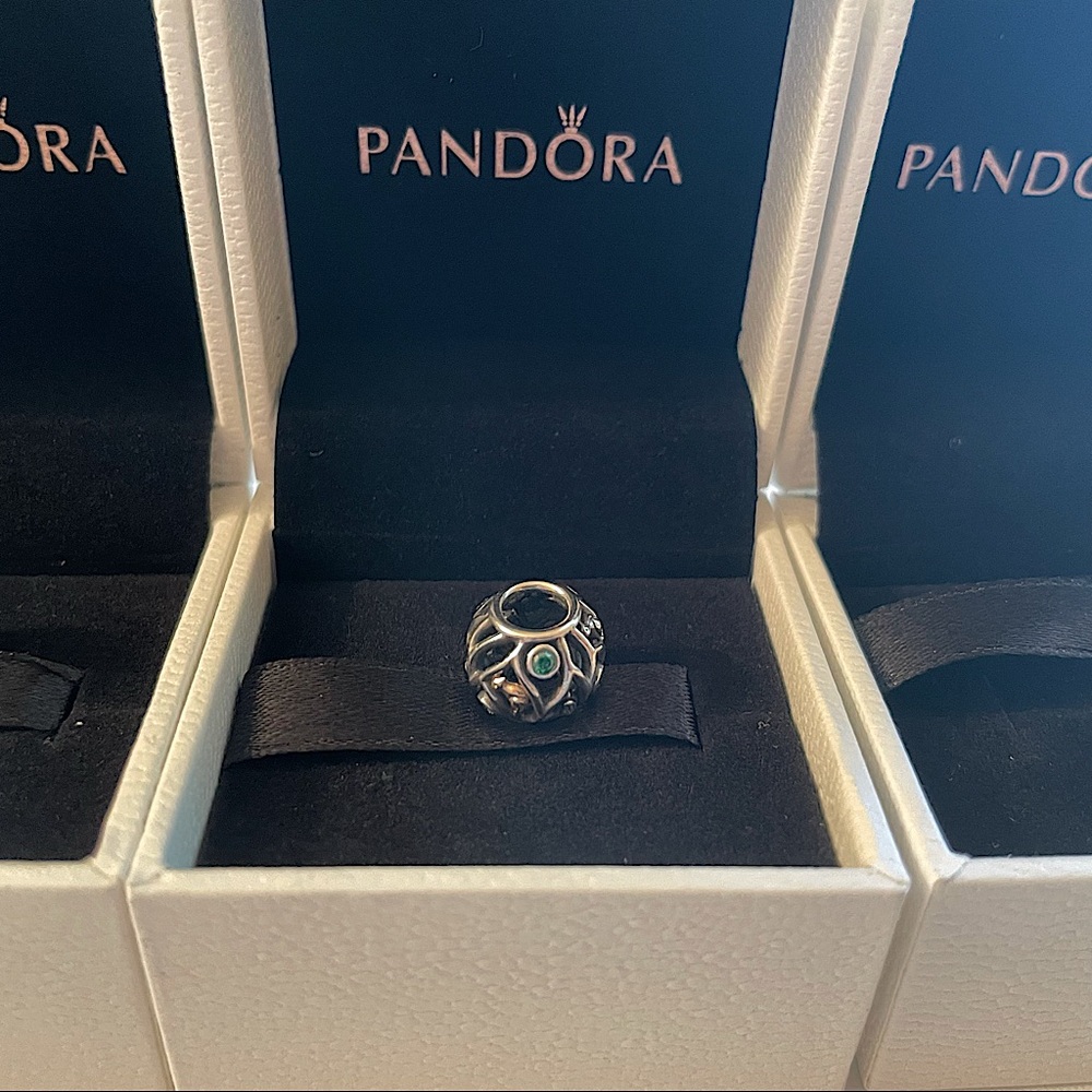 Pandora Moments birds tree charm.